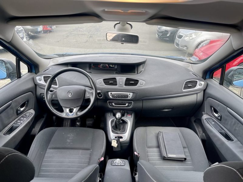 RENAULT SCENICIII 1.2 TCE 115CH ENERGY LILITED LIFE 2015 2014