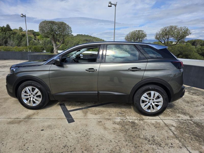 PEUGEOT 3008 1.5 BLUEHDI 130 ALLURE / Garantie 12 mois