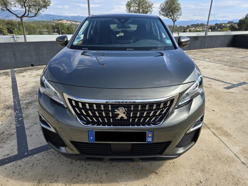 PEUGEOT 3008 1.5 BLUEHDI 130 ALLURE / Garantie 12 mois