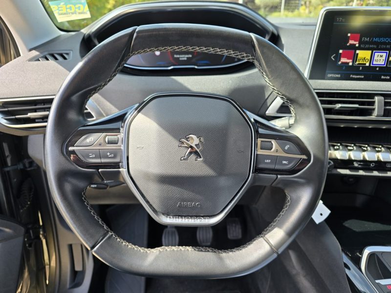 PEUGEOT 3008 1.5 BLUEHDI 130 ALLURE / Garantie 12 mois