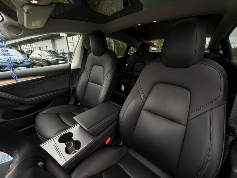 TESLA Model 3 RWD Standard Plus • MY22 • 2022