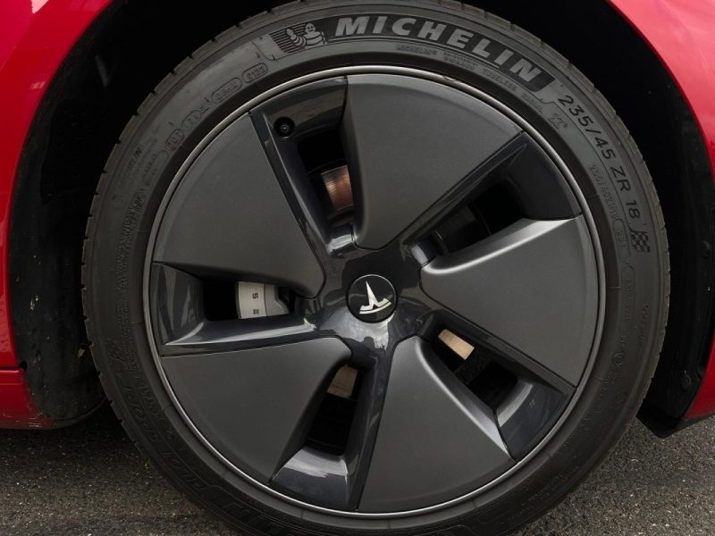 TESLA Model 3 RWD Standard Plus • MY22 • 2022