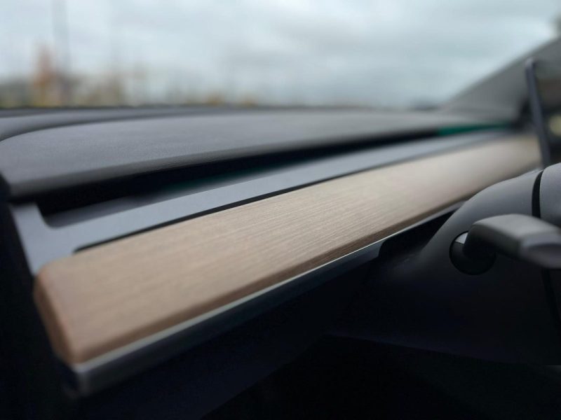 TESLA Model 3 RWD Standard Plus • MY22 • 2022