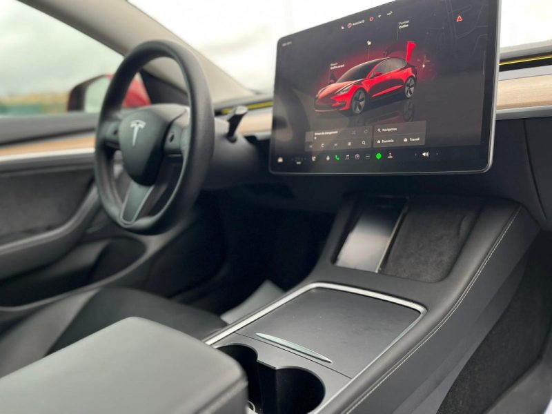 TESLA Model 3 RWD Standard Plus • MY22 • 2022