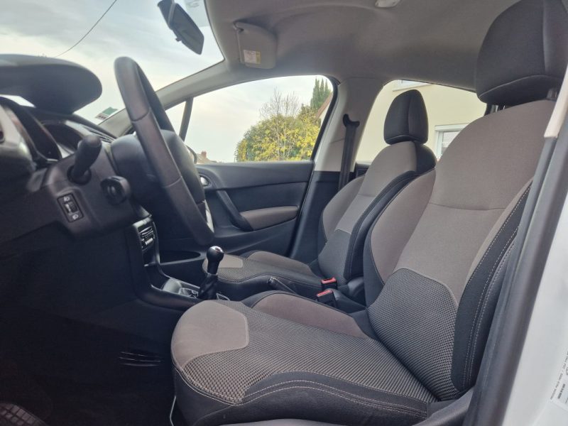 CITROEN C3 1.0L VTI 68CV CONFORT / GARANTIE REVISE 2015