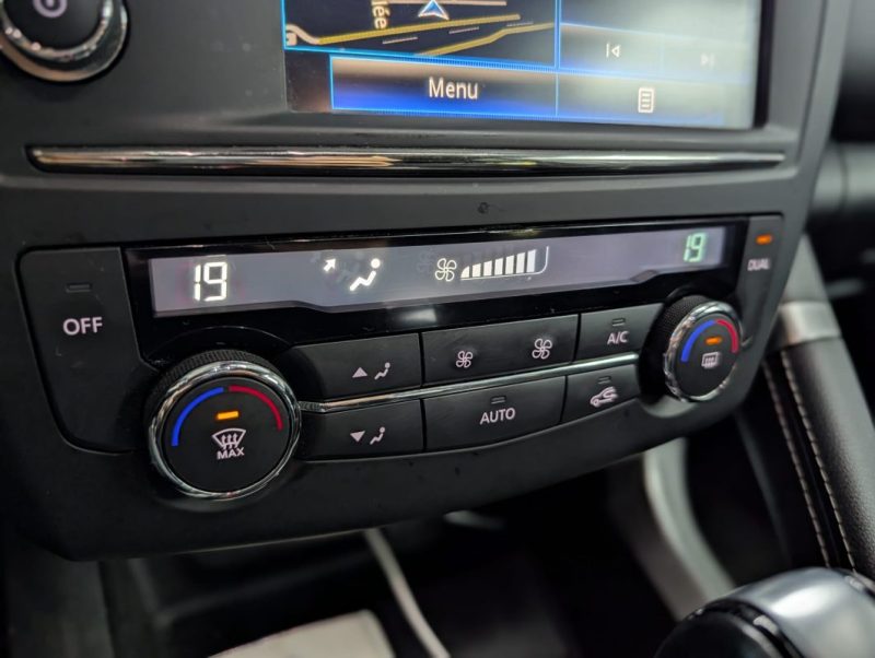 RENAULT KADJAR 1.6 DCI 130CH ENERGY GRAPHITE 