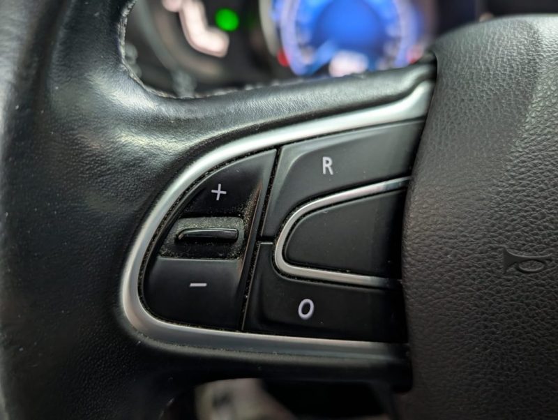 RENAULT KADJAR 1.6 DCI 130CH ENERGY GRAPHITE 