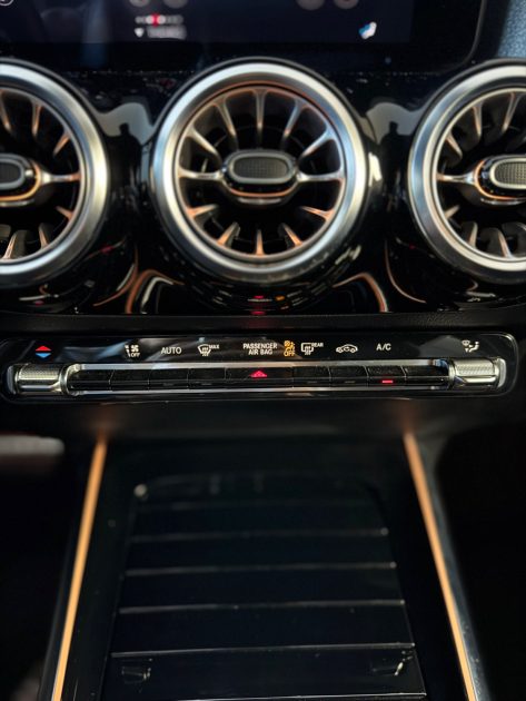 Mercedes classe B 180d AMG Line - 40.500km - Boite auto 8G-DCT - Etat Impeccable - Garantie 1an 