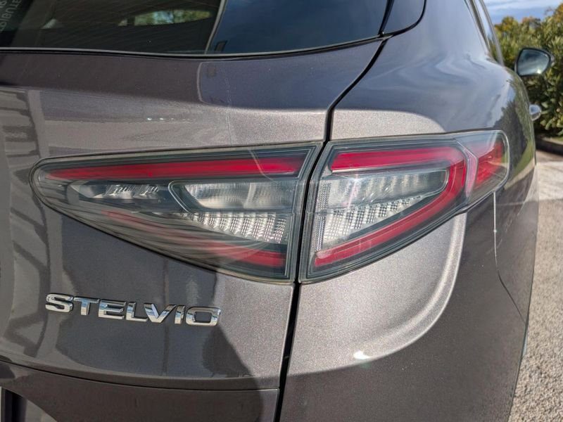 Alfa Romeo Stelvio 2.2 160CV AT8 SPRINT