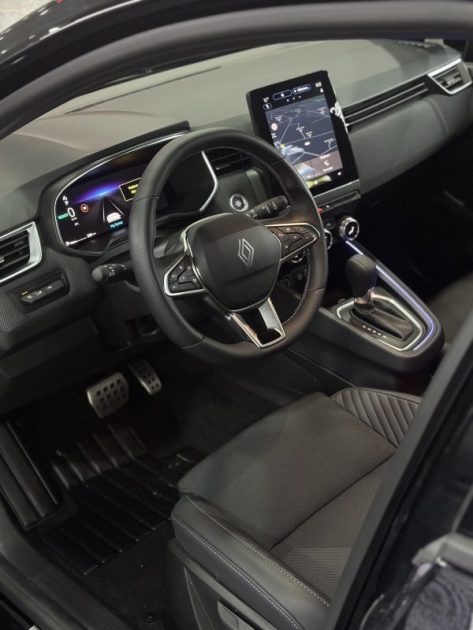 RENAULT CLIO 1.6 E-TECH 145 TECHNO 2025 TTC