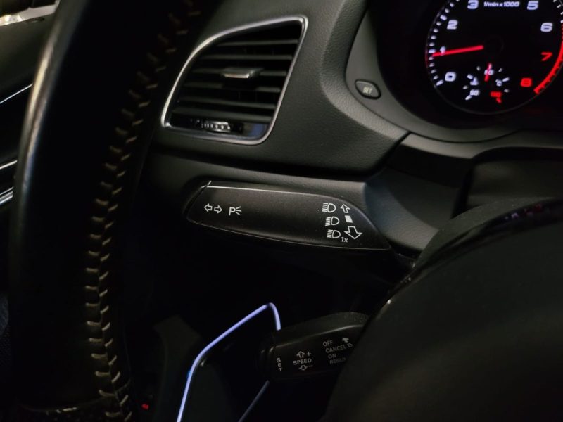 AUDI Q3 1.4 TFSI 150ch S LINE / TOIT OUVRANT / CAMERA DE RECUL / PACK BOSE