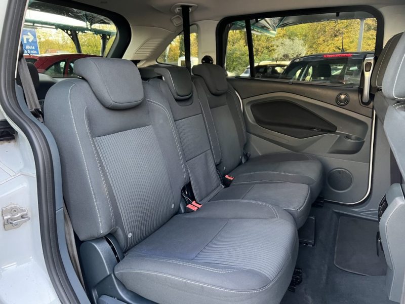 FORD GRAND C-MAX II TITANIUM 2.0 TDCI 140 Cv 7 PLACES GPS BLUETOOTH BVM6 CRIT AIR 2 - GARANTIE 1 AN