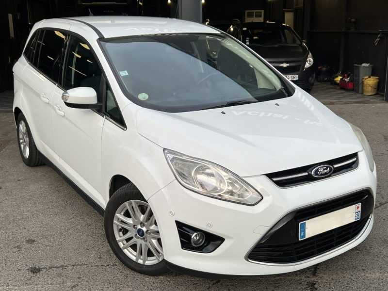 FORD GRAND C-MAX II TITANIUM 2.0 TDCI 140 Cv 7 PLACES GPS BLUETOOTH BVM6 CRIT AIR 2 - GARANTIE 1 AN