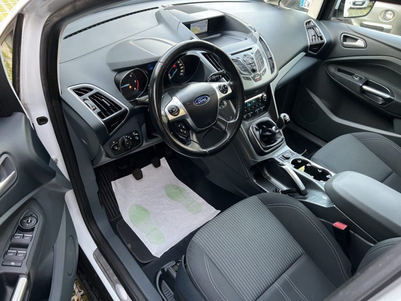 FORD GRAND C-MAX II TITANIUM 2.0 TDCI 140 Cv 7 PLACES GPS BLUETOOTH BVM6 CRIT AIR 2 - GARANTIE 1 AN