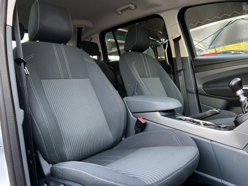 FORD GRAND C-MAX II TITANIUM 2.0 TDCI 140 Cv 7 PLACES GPS BLUETOOTH BVM6 CRIT AIR 2 - GARANTIE 1 AN