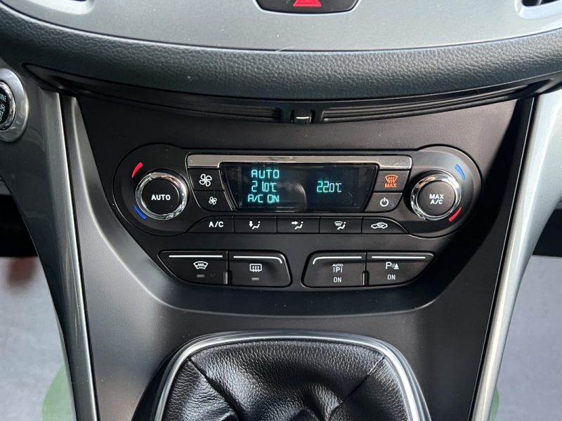 FORD GRAND C-MAX II TITANIUM 2.0 TDCI 140 Cv 7 PLACES GPS BLUETOOTH BVM6 CRIT AIR 2 - GARANTIE 1 AN