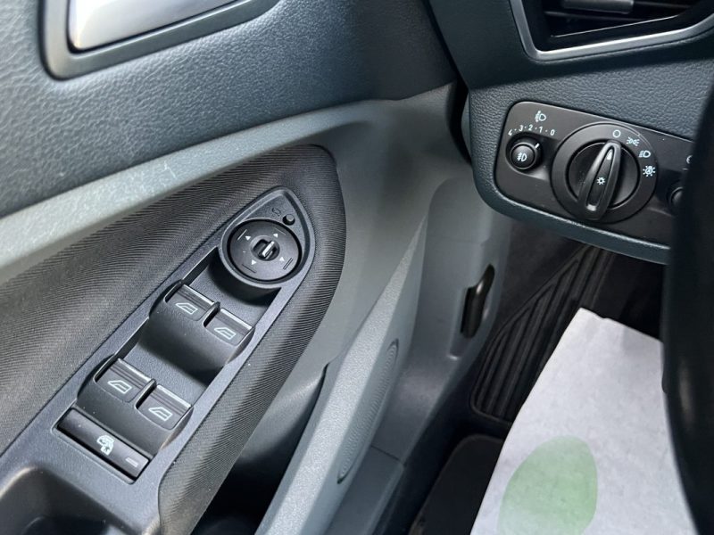 FORD GRAND C-MAX II TITANIUM 2.0 TDCI 140 Cv 7 PLACES GPS BLUETOOTH BVM6 CRIT AIR 2 - GARANTIE 1 AN