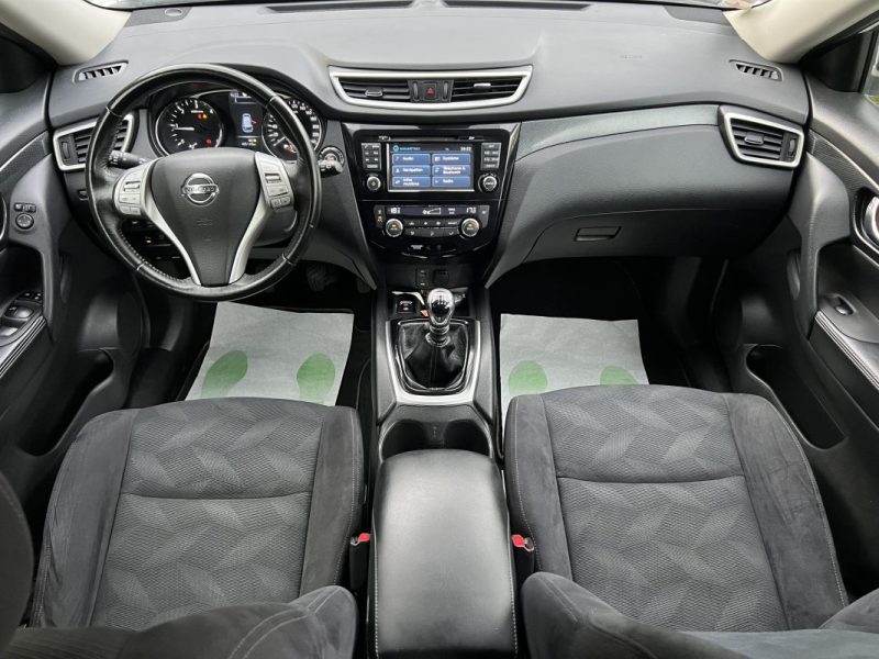 NISSAN X-TRAIL III TEKNA 1.6 DCI 130 ATTELAGE ECRAN TACTILE TOIT OUVRANT CritAir 2 - GARANTIE 1 AN