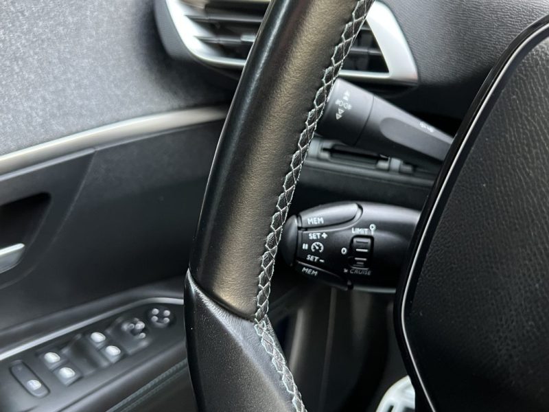 PEUGEOT 3008 II CROSSWAY 1.5 HDI 130 Cv 1ERE MAIN VIRTUAL COCKPIT APPLE & ANDROID - GARANTIE 1 AN