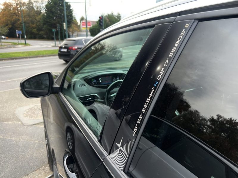 PEUGEOT 3008 II CROSSWAY 1.5 HDI 130 Cv 1ERE MAIN VIRTUAL COCKPIT APPLE & ANDROID - GARANTIE 1 AN