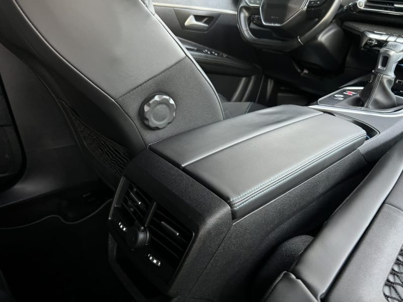 PEUGEOT 3008 II CROSSWAY 1.5 HDI 130 Cv 1ERE MAIN VIRTUAL COCKPIT APPLE & ANDROID - GARANTIE 1 AN