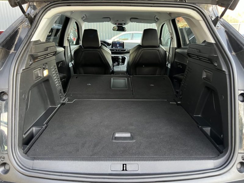 PEUGEOT 3008 II CROSSWAY 1.5 HDI 130 Cv 1ERE MAIN VIRTUAL COCKPIT APPLE & ANDROID - GARANTIE 1 AN