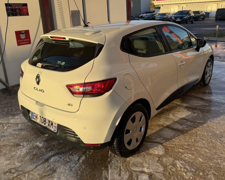 RENAULT CLIO IV 1.5 DCI 75CH ENERGY AIR MÉDIANAV 2016
