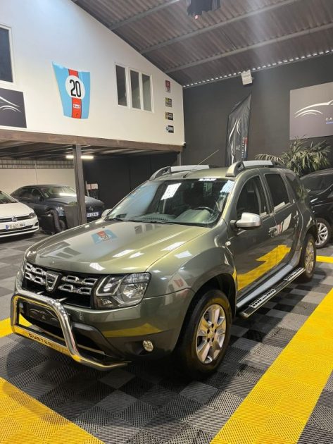 MAGNIFIQUE DACIA DUSTER 1.5 DCI 110CH PRESTIGE 4X4 2014 ATTELAGE, MARCHEPIEDS, PARE BUFFLE, 