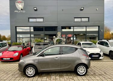 LANCIA YPSILON 1.2  PLATINUM 69CH + STOP&START 5P GOLD 2013