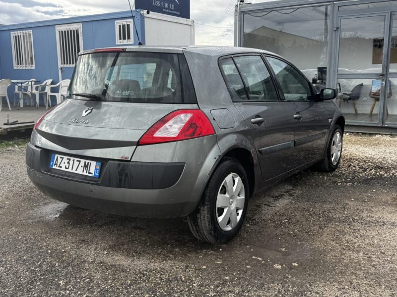 RENAULT MEGANE PACK AUTHENTIQUE 1.6 16V BOITE AUTOMATIQUE PROACTIVE 2003