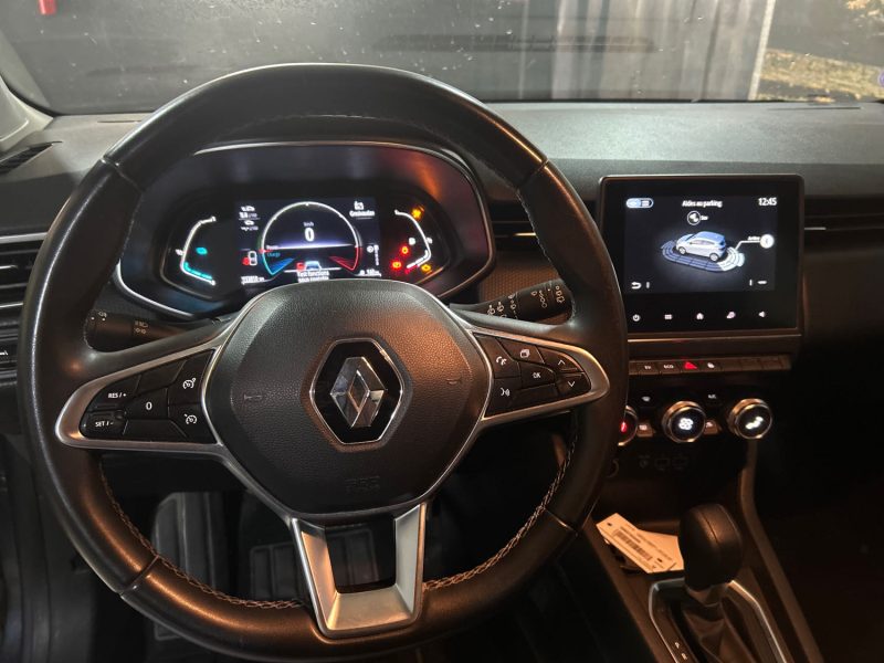 RENAULT CLIO V 1.6 E-TECH 140CH LIMITED -21 2021