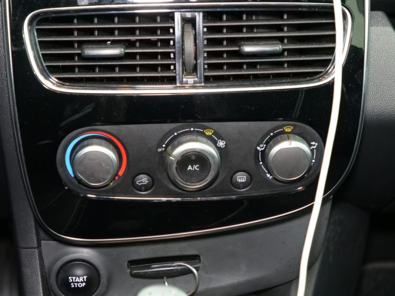 RENAULT CLIO IV 0.9 TCE 90CH BUSINESS 5P 2019