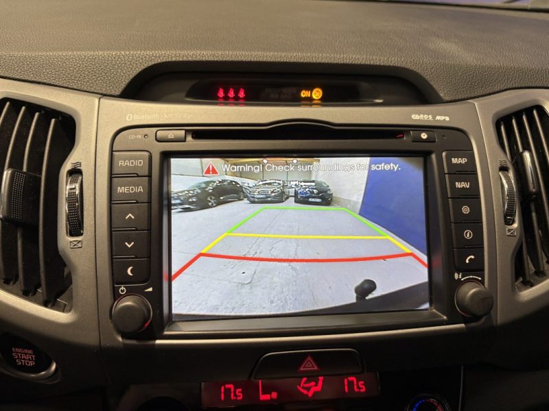 Kia Sportage  2015  - siège chauffant - Toit ouvrant - attelage