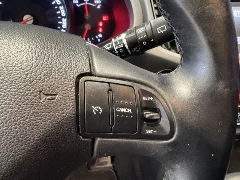 Kia Sportage  2015  - siège chauffant - Toit ouvrant - attelage