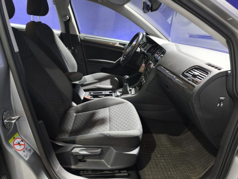 VOLKSWAGEN VOLKSWAGEN GOLF VII 1.6 TDI 115 CV CONFORTLINE BUSINESS - CLIM - CAMERA - REGULATEUR ADAPTATIF  1.6 TDI 115CH CONFORTLINE BUSINESS 5P 2019