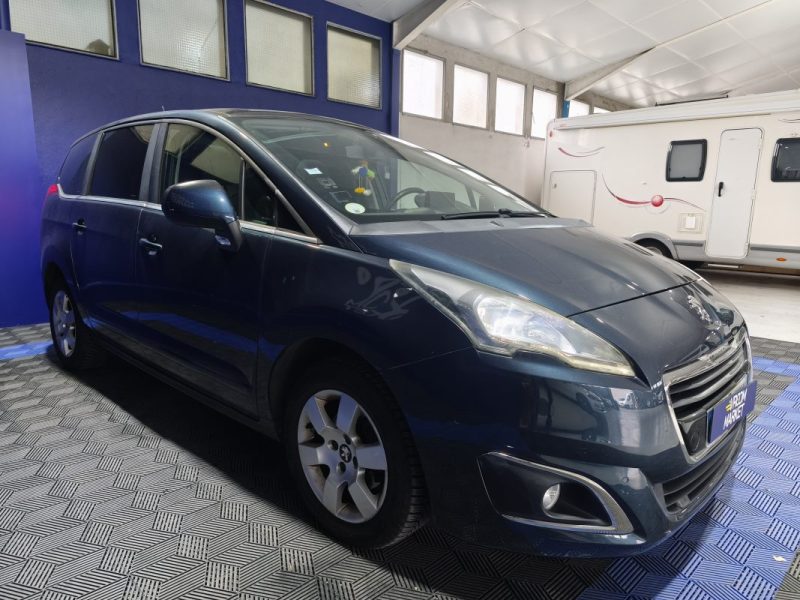 PEUGEOT 5008 1.6 HDI 115 CV 5 PLACES FINITION ALLURE  1.6 HDI 115CH FAP ACCESS 2014