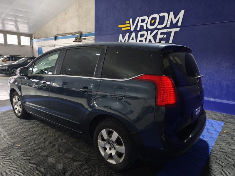 PEUGEOT 5008 1.6 HDI 115 CV 5 PLACES FINITION ALLURE  1.6 HDI 115CH FAP ACCESS 2014