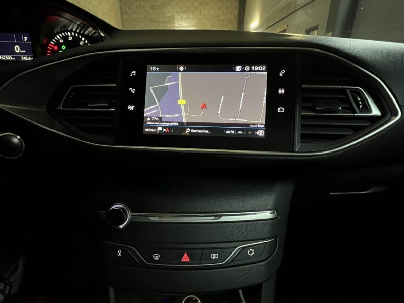 PEUGEOT 308 GT LINE 2.0 HDI 180CV -  BVA - GPS - TOIT PANORAMIQUE - 