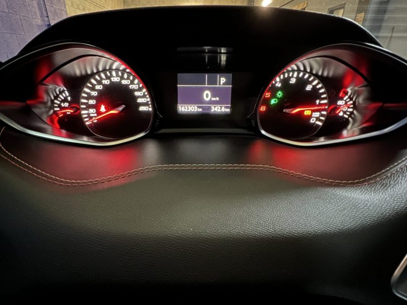 PEUGEOT 308 GT LINE 2.0 HDI 180CV -  BVA - GPS - TOIT PANORAMIQUE - 