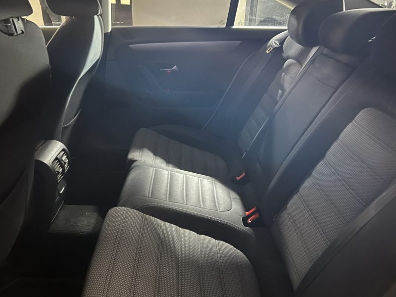 VOLKSWAGEN PASSAT CC 2.0 TDI 140CH BLUEMOTION CARAT - SUIVI FACTURES - 211000KM 