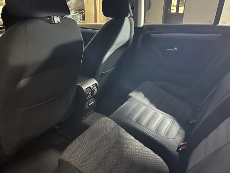 VOLKSWAGEN PASSAT CC 2.0 TDI 140CH BLUEMOTION CARAT - SUIVI FACTURES - 211000KM 