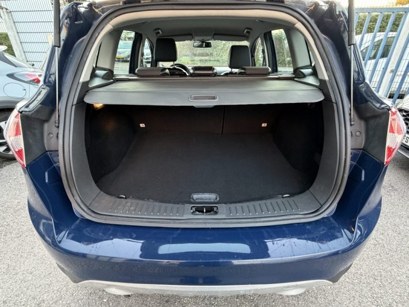 FORD KUGA 2.0 TDCI 140 titanium  4X4 POWERSHIFT 2011