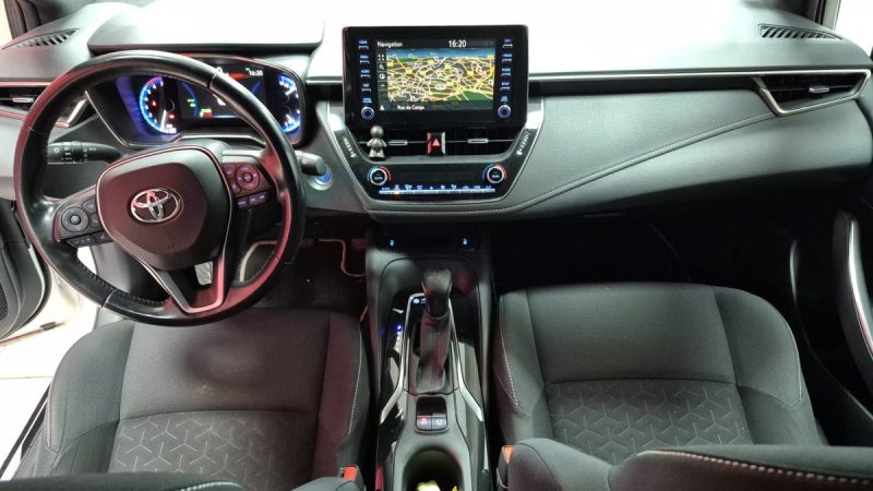 TOYOTA COROLLA TOURING SPORTS 122cv DYNAMIC BUSINESS/1 ERE MAIN/TVA RECUPERABLE