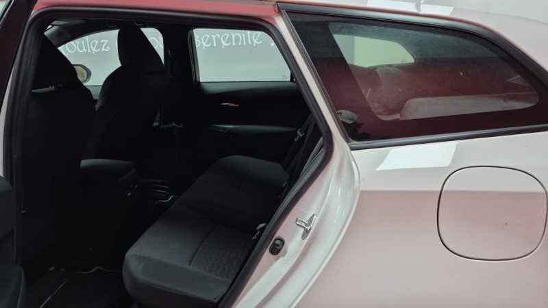 TOYOTA COROLLA TOURING SPORTS 122cv DYNAMIC BUSINESS/1 ERE MAIN/TVA RECUPERABLE