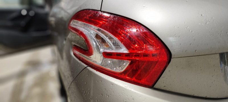 PEUGEOT 208 1.2 VTI ALLURE 5P 2014