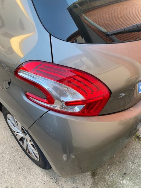 PEUGEOT 208 1.2 VTI ALLURE 5P 2014