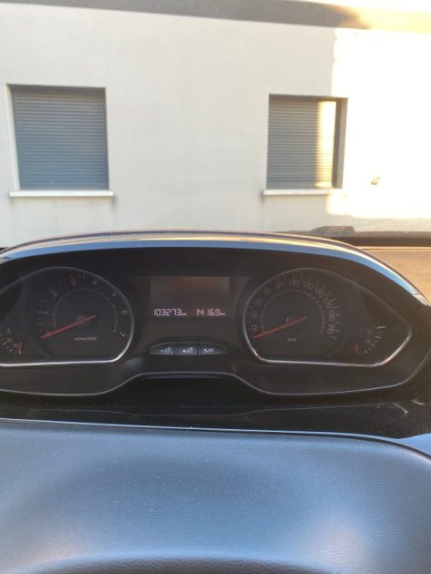 PEUGEOT 208 1.2 VTI ALLURE 5P 2014