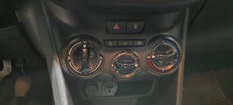 PEUGEOT 208 1.2 VTI ALLURE 5P 2014