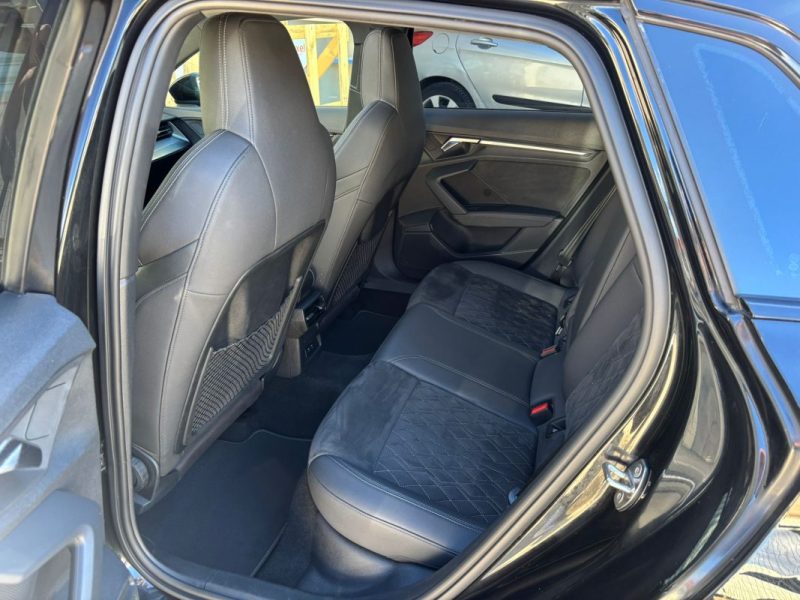 AUDI A3 35 TFSI 150CH S-LINE S TRONIC 7 