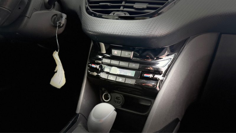 PEUGEOT 2008 1.2 PURETECH 110 Cv ALLURE S&S EAT6 2015